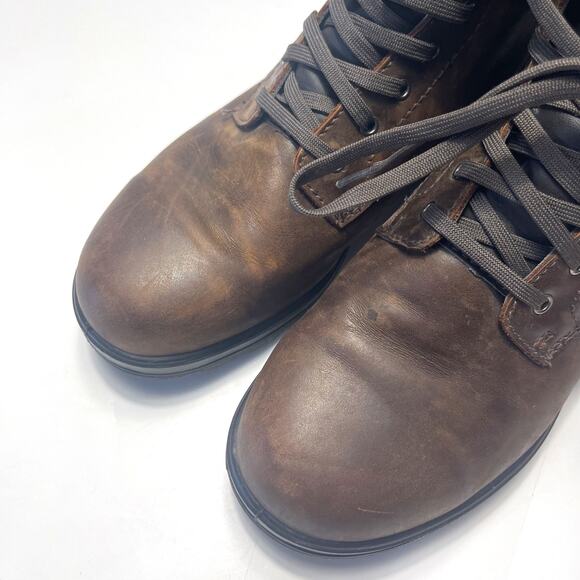 Blundstone Brown Insulated Lace-up Boots - Picture 9 of 16